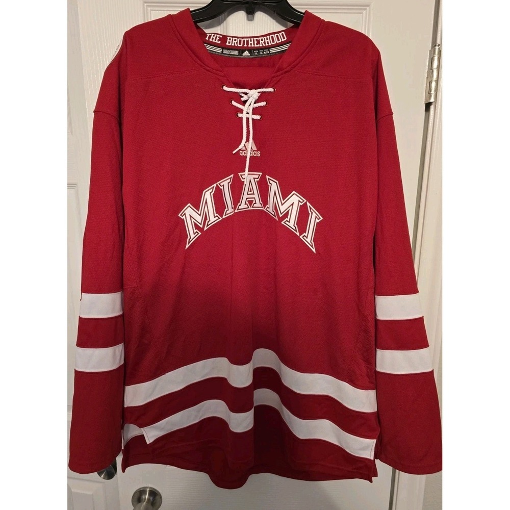 ADIDAS Miami University Red Hawks Hockey Jersey Size XL Spellout Seal Patch